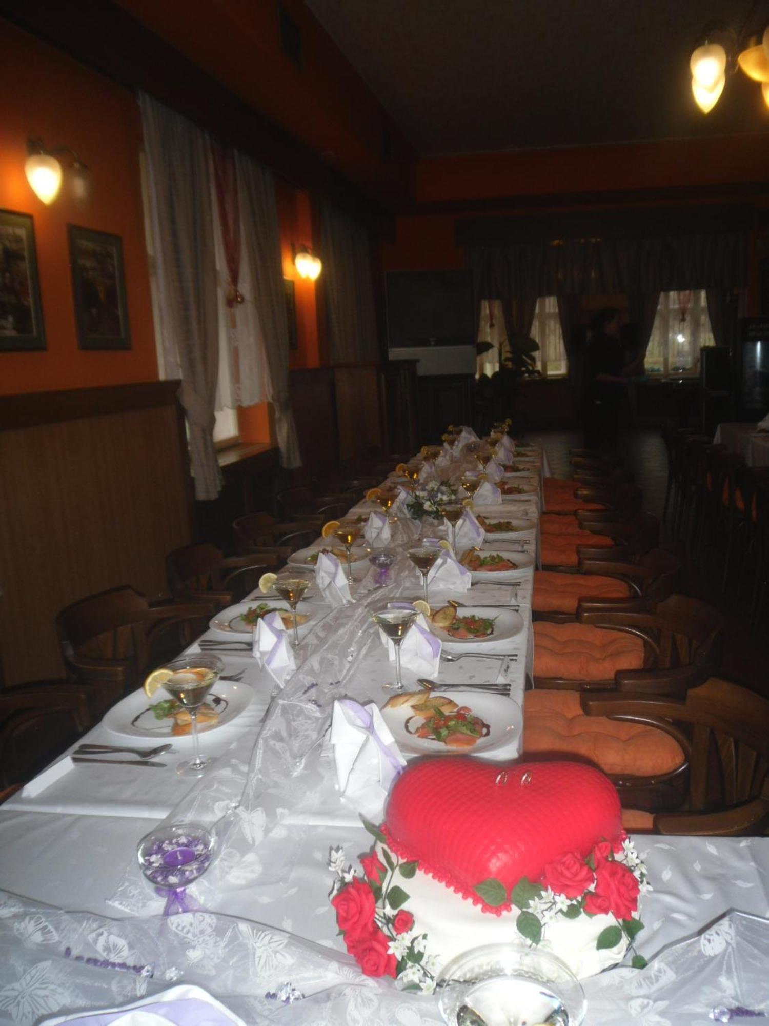 Hotel Grand Tanvald Buitenkant foto