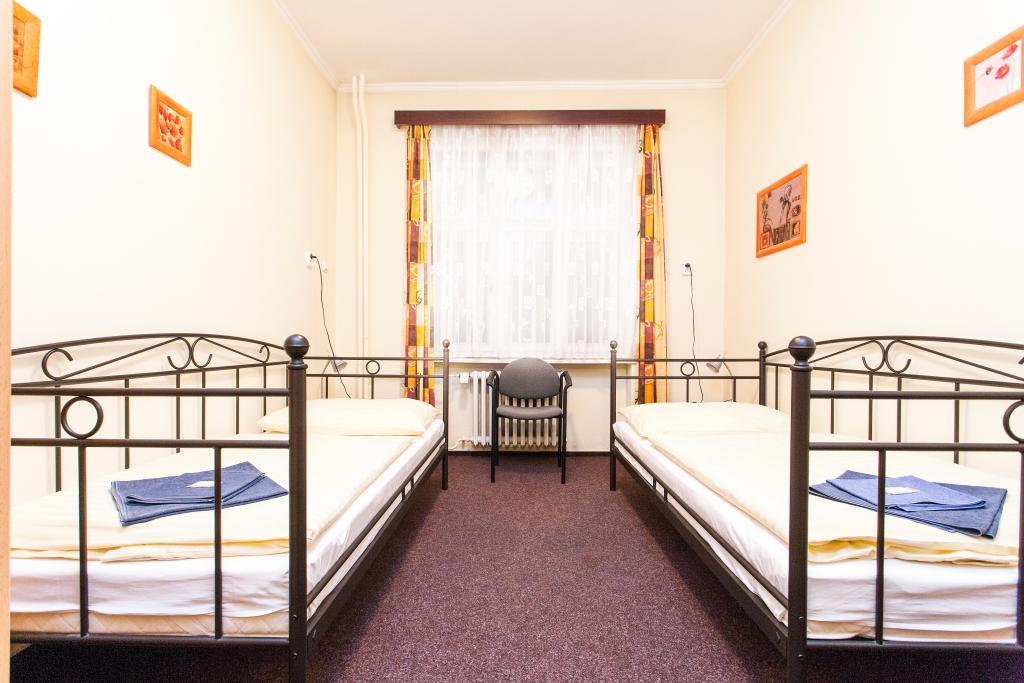 Hotel Grand Tanvald Buitenkant foto